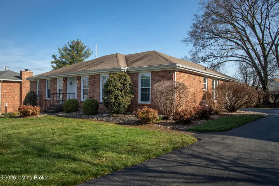 7114 Greengate Ct, Louisville, KY 40241 - #2