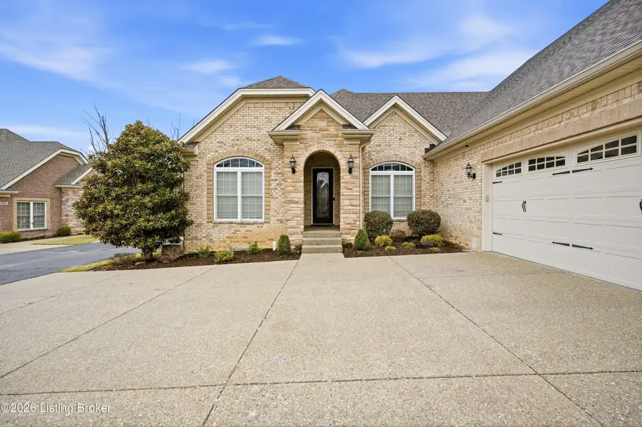 203 Chadwick Glen Pl #11, Louisville, KY 40245 - #3