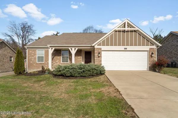 8425 Splendid Pt, Louisville, KY 40229