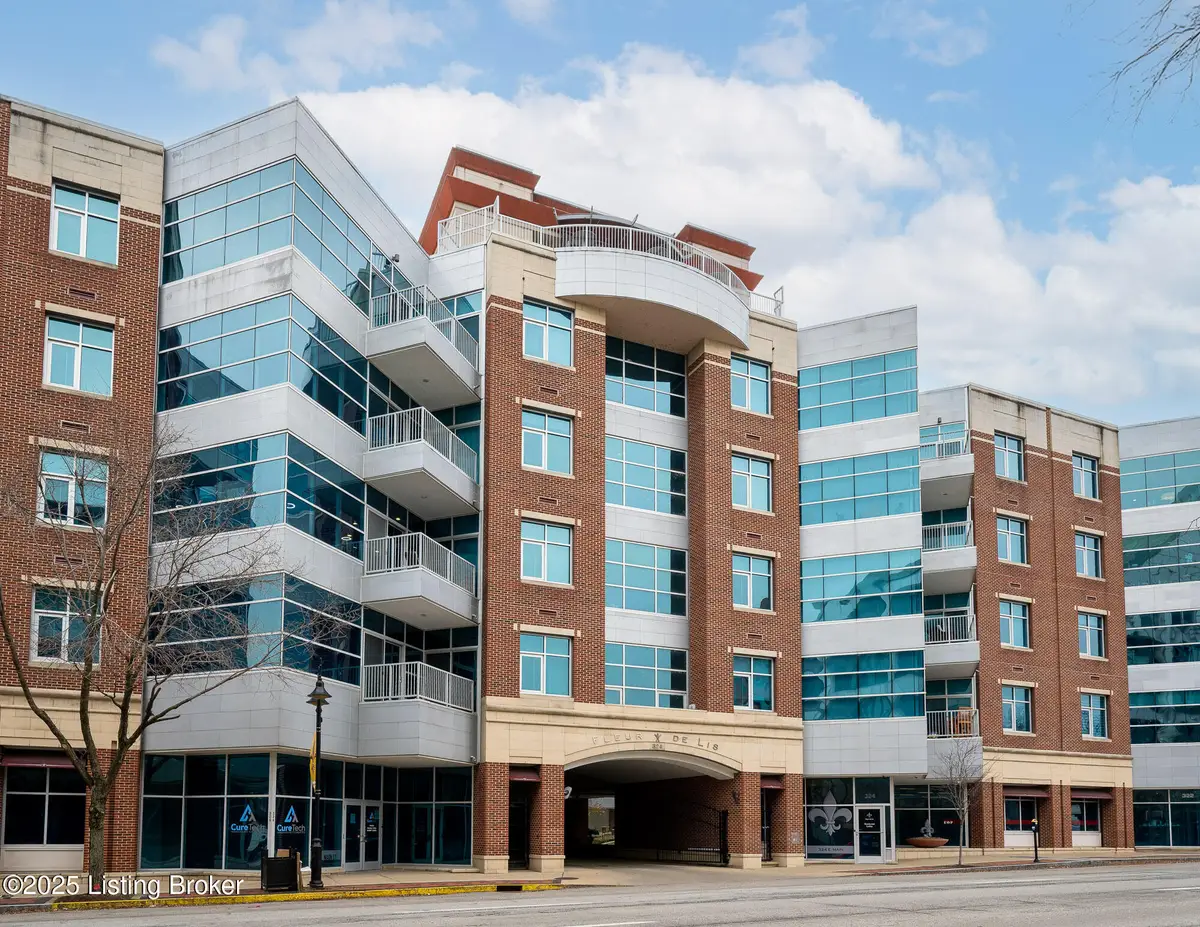 324 E Main St #401, Louisville, KY 40202 - #1