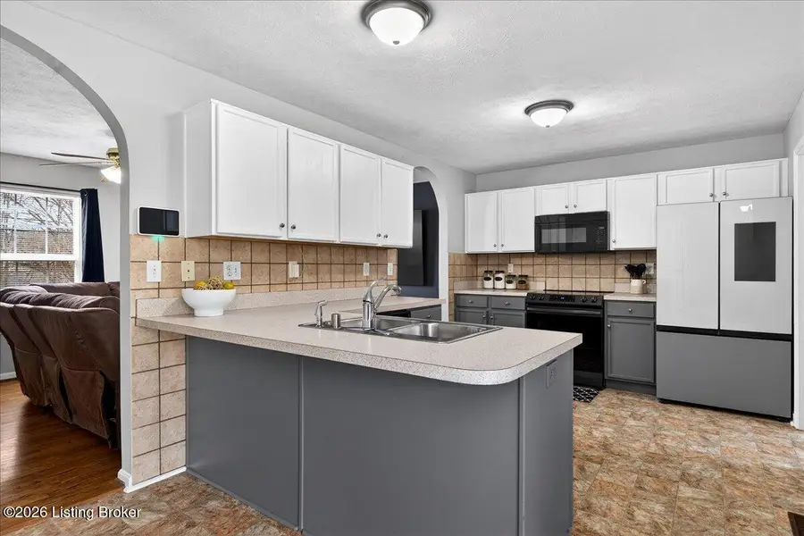 9405 Brown Austin Rd, Pond Creek, KY 40118 - #3