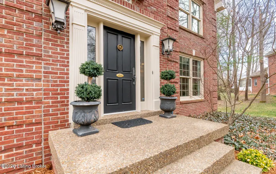 4510 Portico Ct, Jeffersontown, KY 40299 - #2