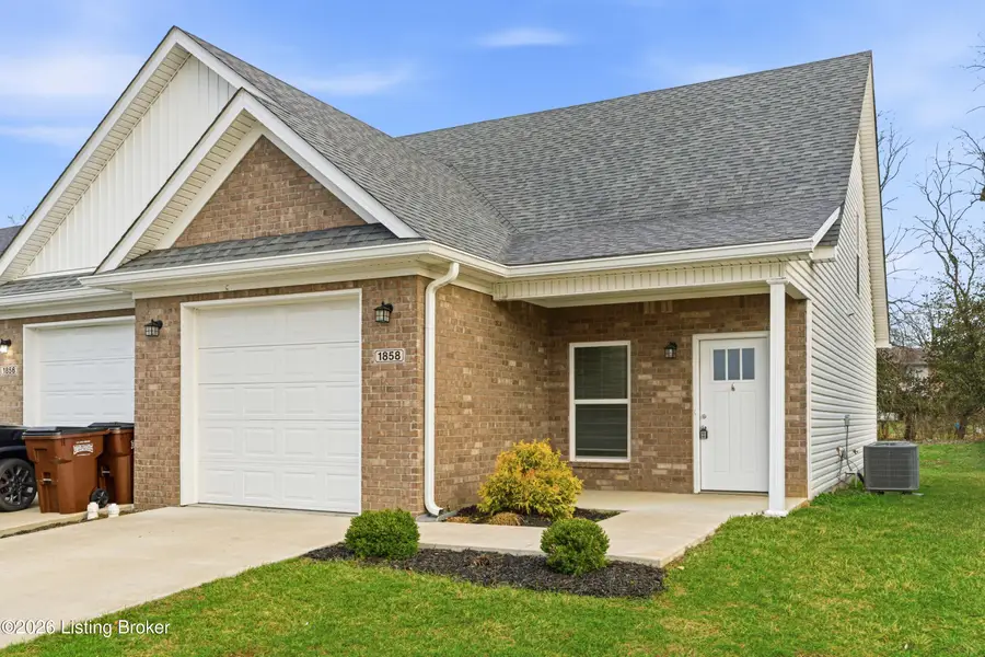 1858 Blackwell Rd, Shelbyville, KY 40065 - #2