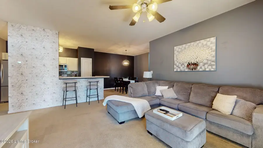 9504 Magnolia Ridge Dr #101, Louisville, KY 40291 - #3