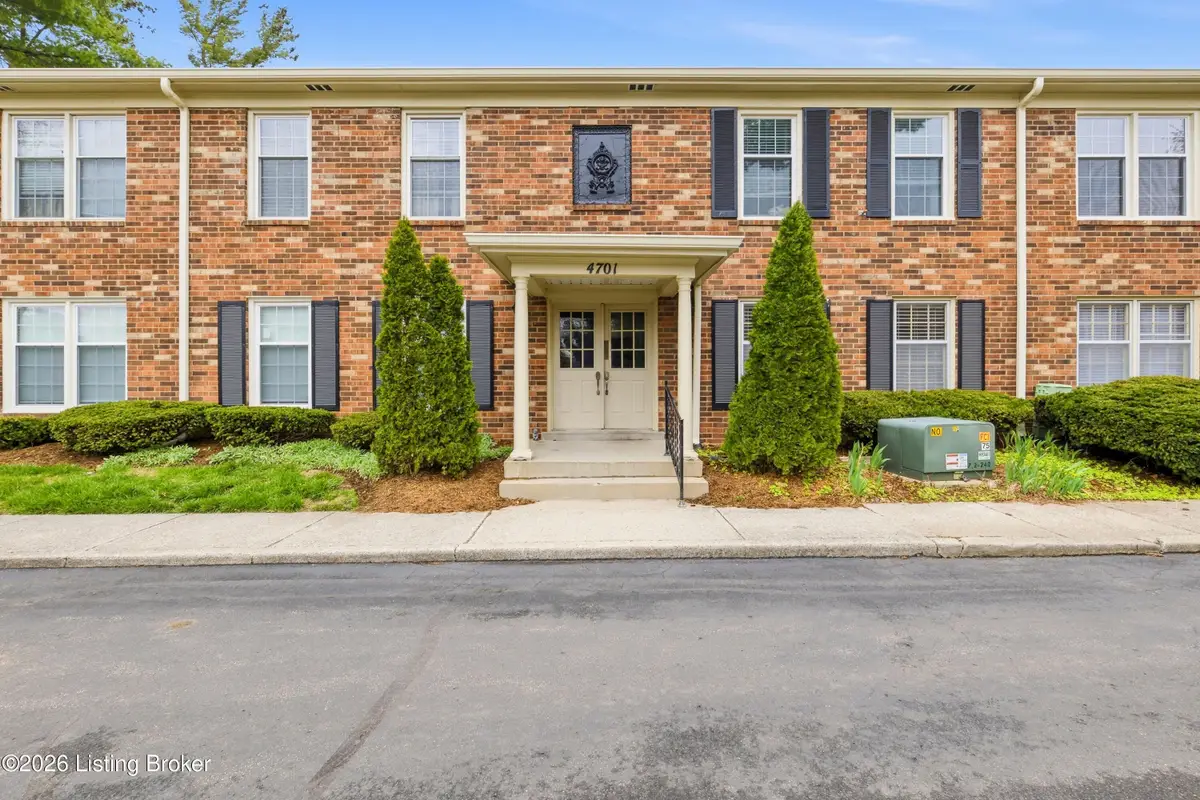 4701 Salisbury Square #APT 102, Louisville, KY 40207 - #1