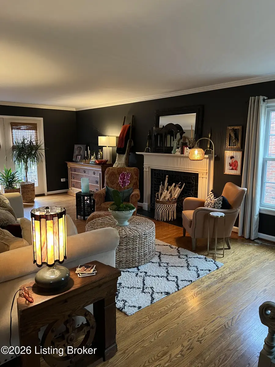 9809 Grenfell Way, Louisville, KY 40242 - #3