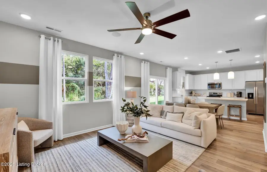 8501 Lysander Dr, Louisville, KY 40214 - #3