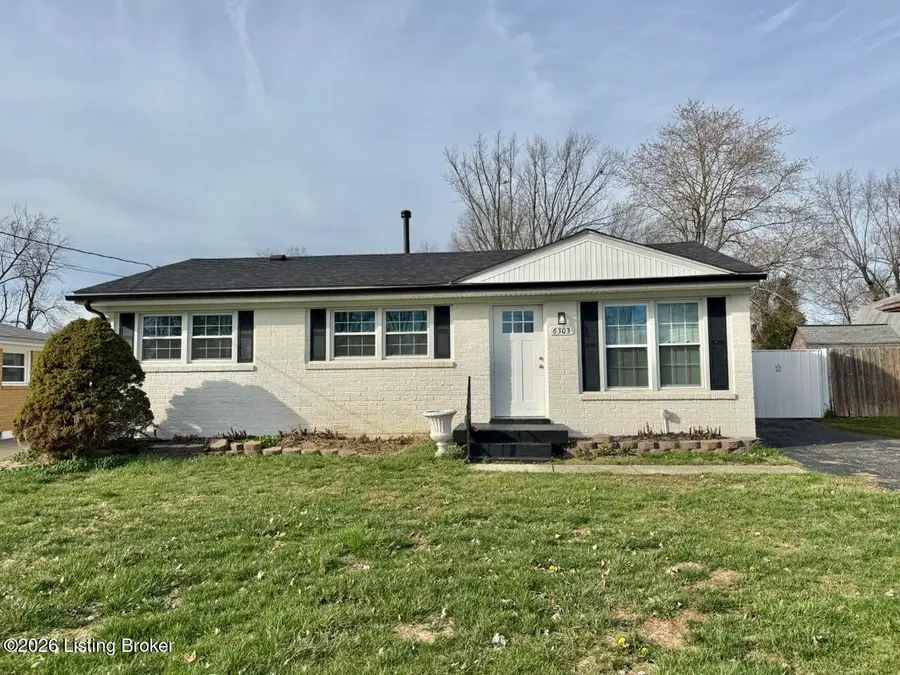 6303 Yellow Pine Dr, Louisville, KY 40229 - #3
