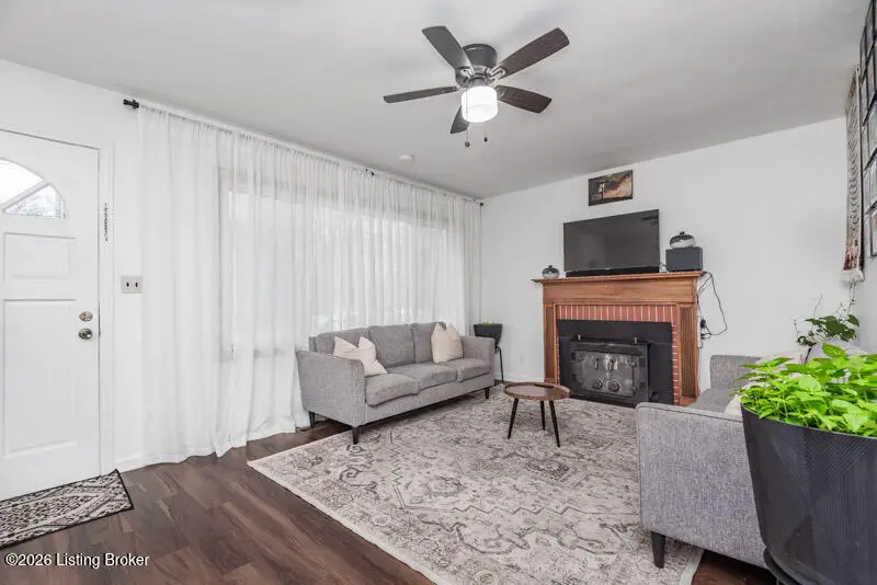 111 Crews Dr, Louisville, KY 40218 - #2