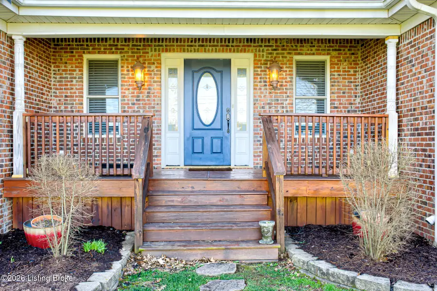 710 Hickory Ln, La Grange, KY 40031 - #3