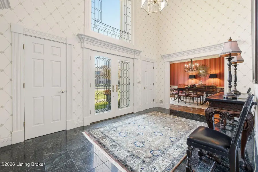 1402 Somerhill Way, Anchorage, KY 40223 - #2