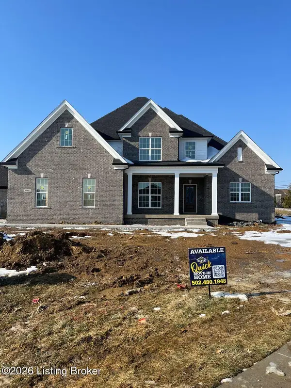 15967 Cumberland Lake Cir, Louisville, KY 40245