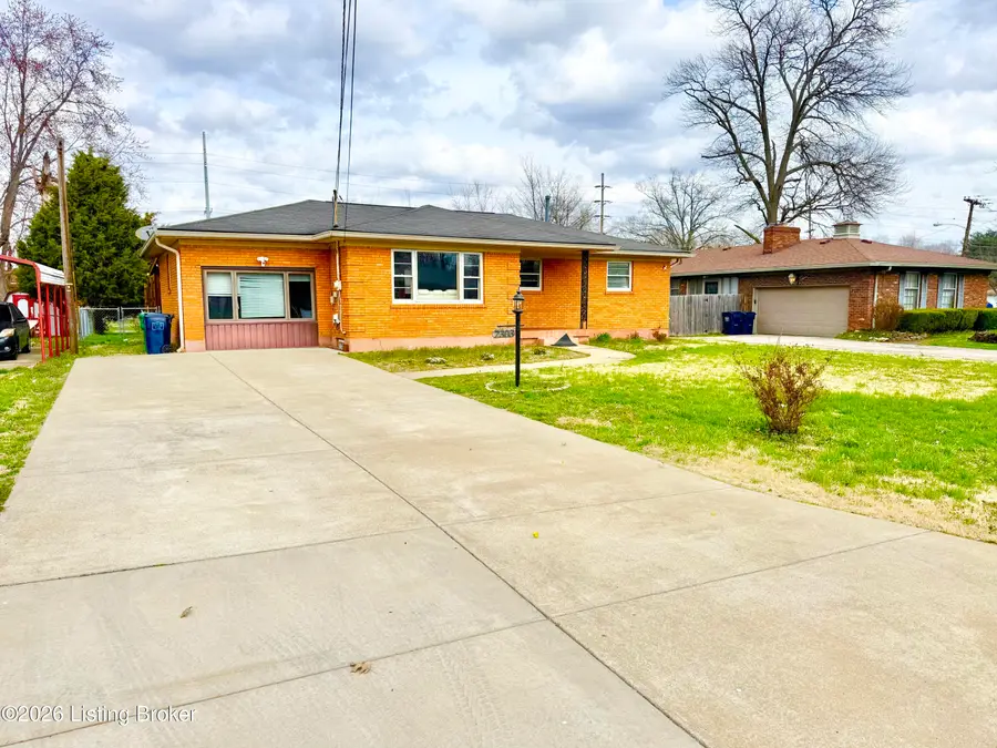 2303 Ecton Ln, Louisville, KY 40216 - #2