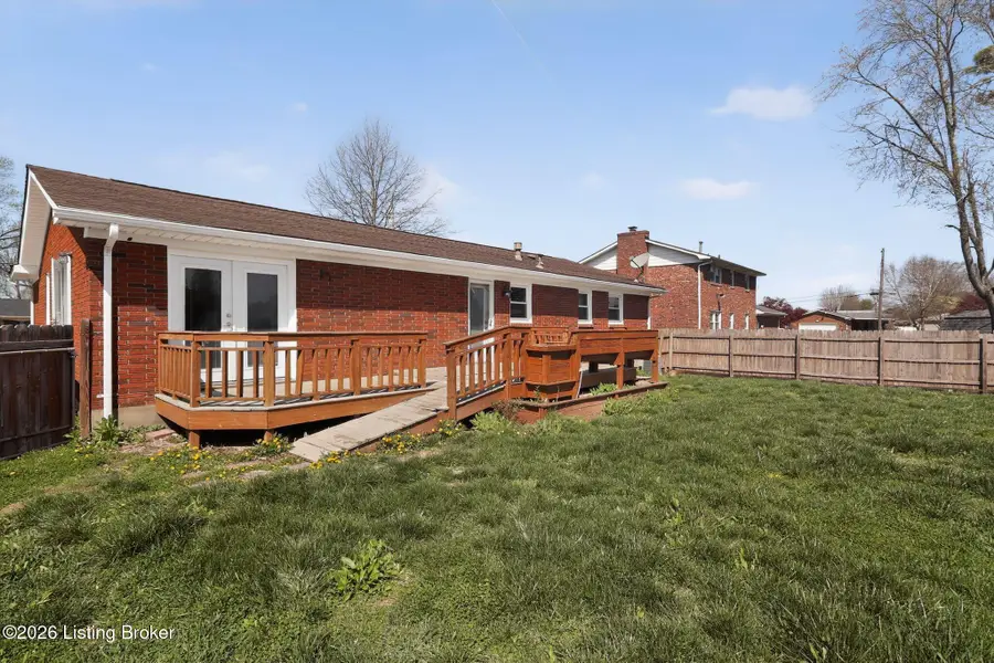 8811 Cottingham Way, Louisville, KY 40258 - #3