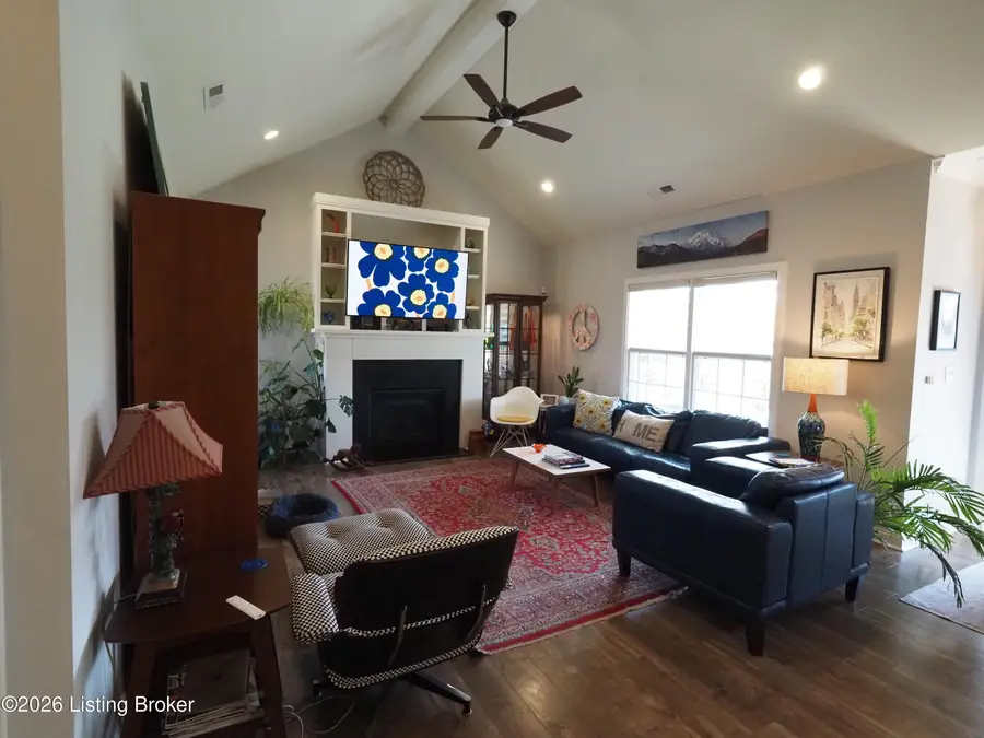 6613 Williamsburg Ct, Crestwood, KY 40014 - #2