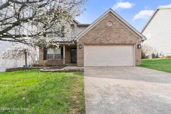 9730 Hunting Ground Ct, Louisville, KY 40228