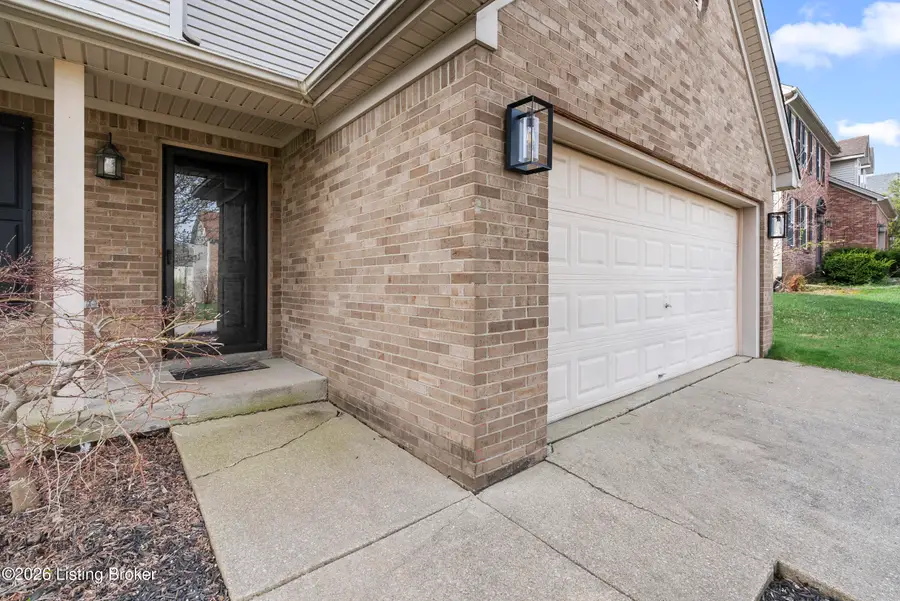 9730 Hunting Ground Ct, Louisville, KY 40228 - #3