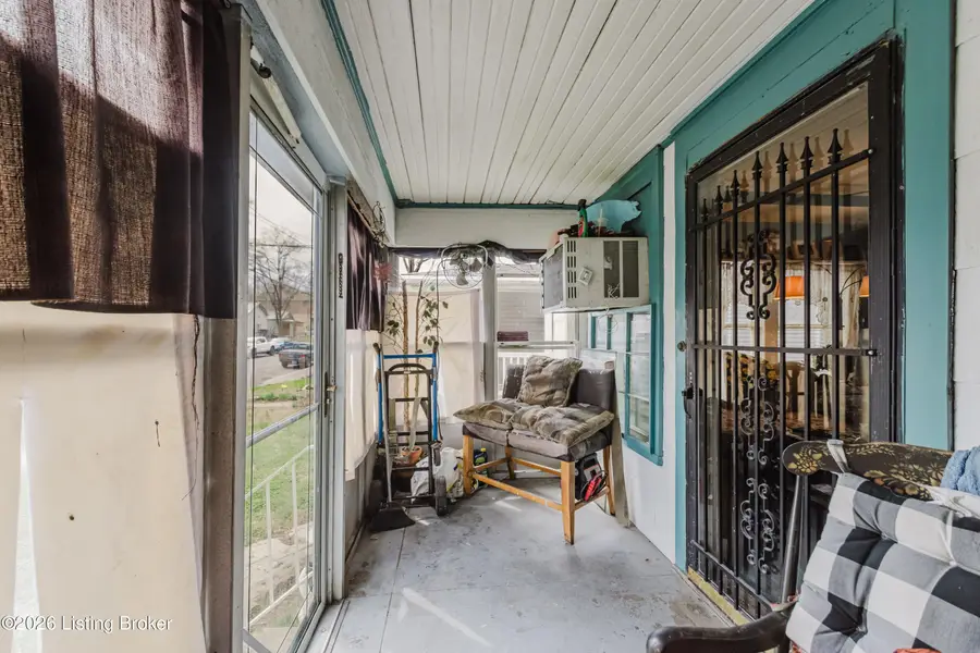 619 Rawlings St, Louisville, KY 40217 - #3