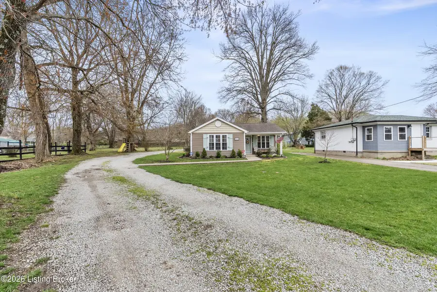 8117 St Andrews Church Rd, Louisville, KY 40258 - #2