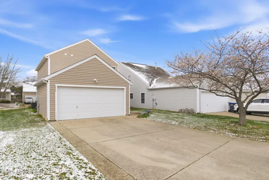 10219 Winding River Way, Louisville, KY 40229 - #3