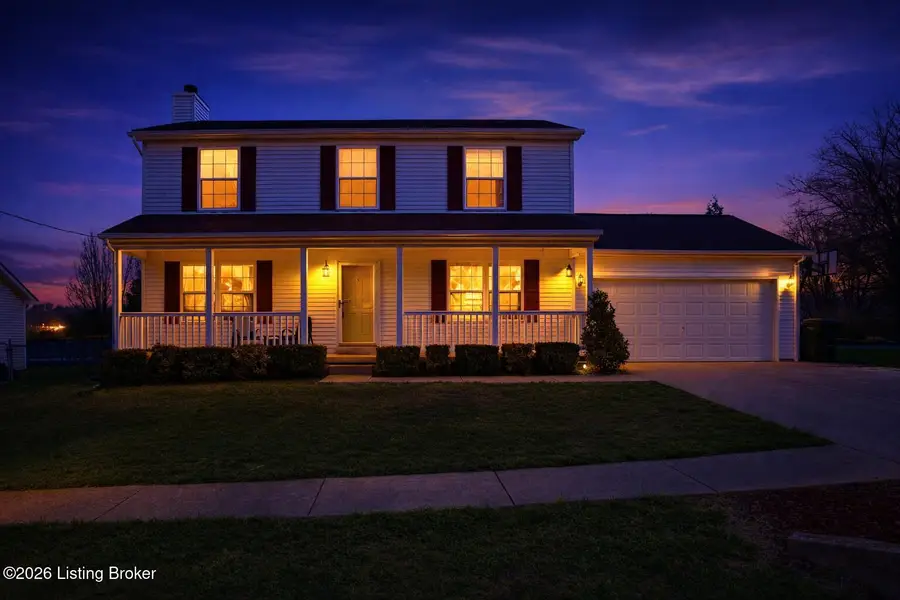 501 Eileen Ct, Vine Grove, KY 40175 - #2
