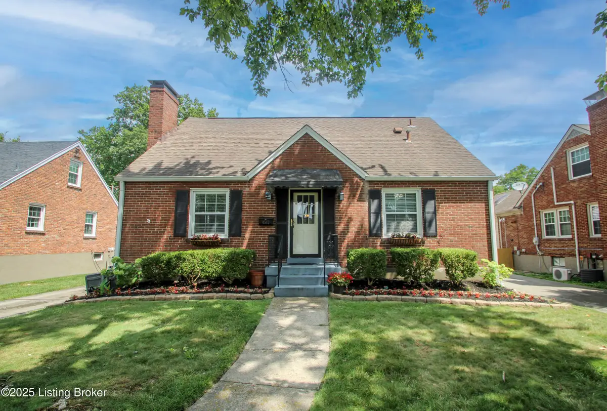 4502 Blenheim Rd, Louisville, KY 40207 - #1
