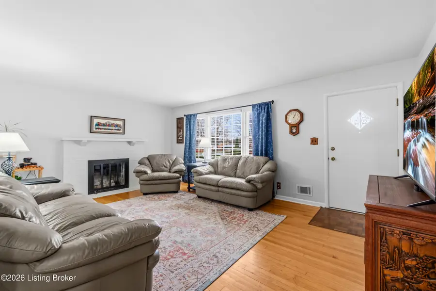 509 Westwood Dr, Louisville, KY 40243 - #2
