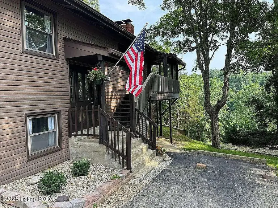 73 Hawthorne Ct, Brandenburg, KY 40108 - #2