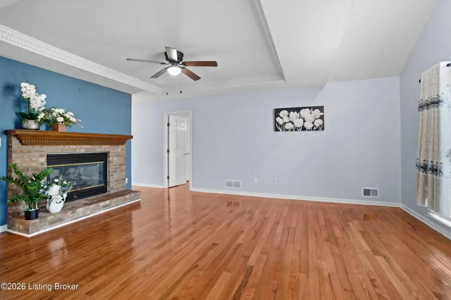 7409 Independence Cove, Louisville, KY 40214 - #3