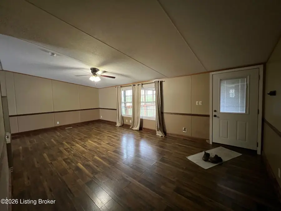 166 Cherry Ln, Loretto, KY 40037 - #2