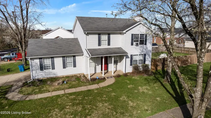 3817 Willowview Blvd, Louisville, KY 40299 - #2