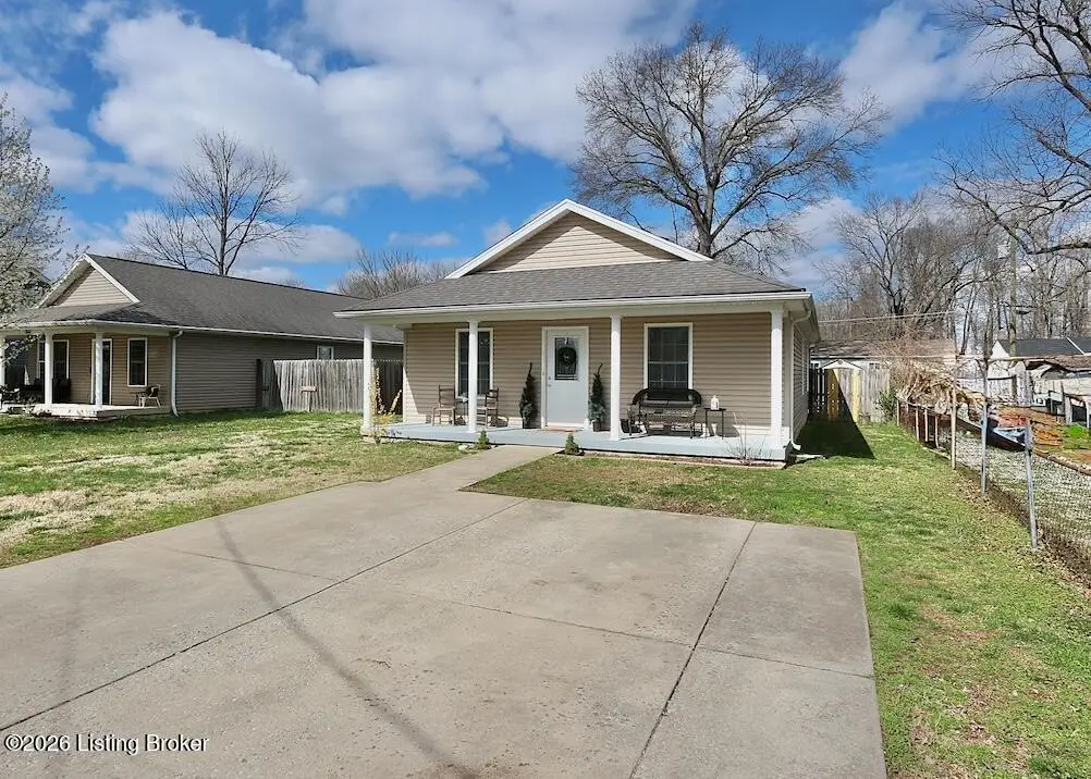 1042 Avondale Ct, Jeffersonville, IN 47130 - #1