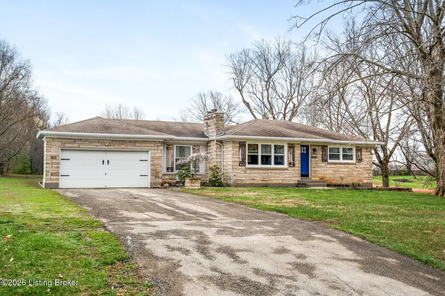 607 Christman Ln, Shepherdsville, KY 40165 - #2