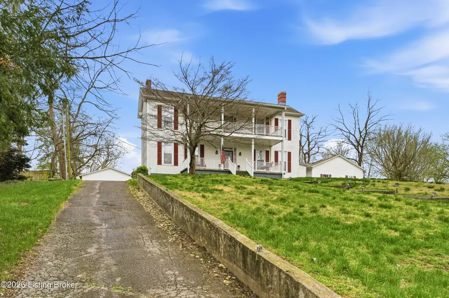 318 W Walnut St, Leitchfield, KY 42754 - #2