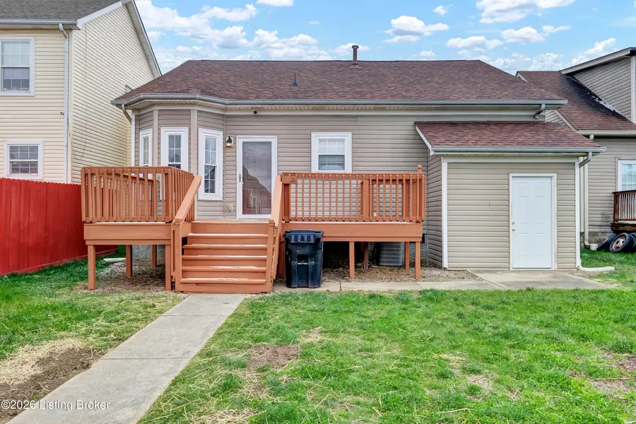 1614 Lois Morris Dr, Louisville, KY 40211 - #3