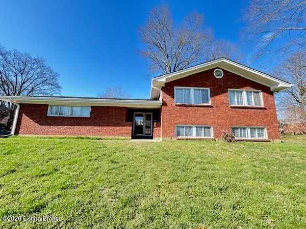 301 Caroldale Ln, Louisville, KY 40243
