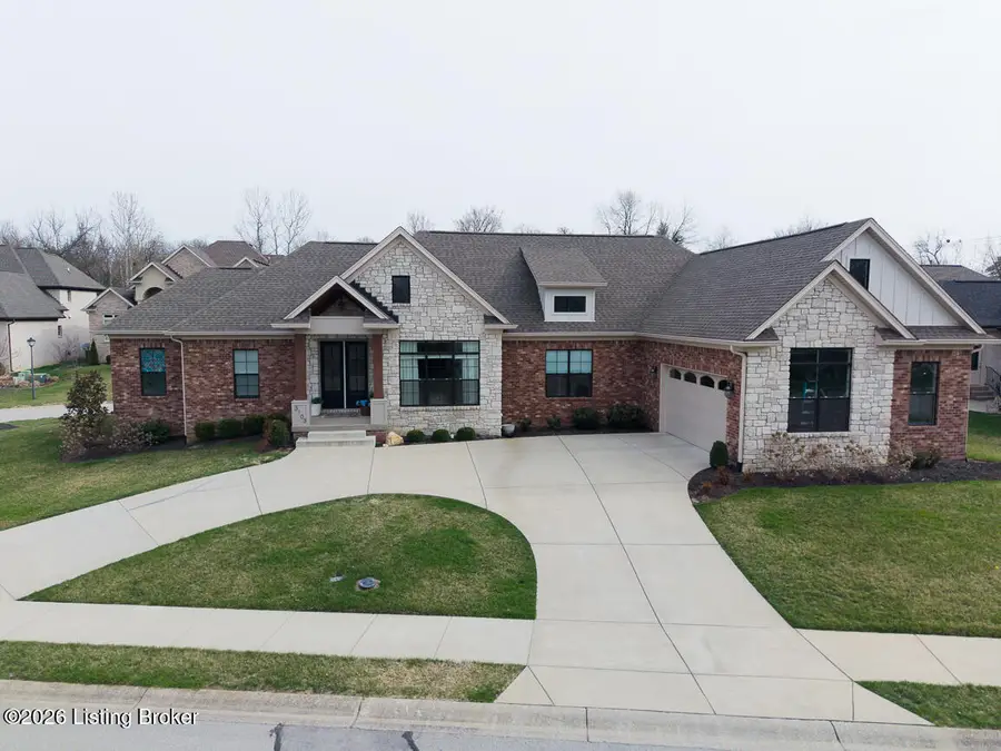 3103 Twin Creek Dr, Louisville, KY 40245 - #2
