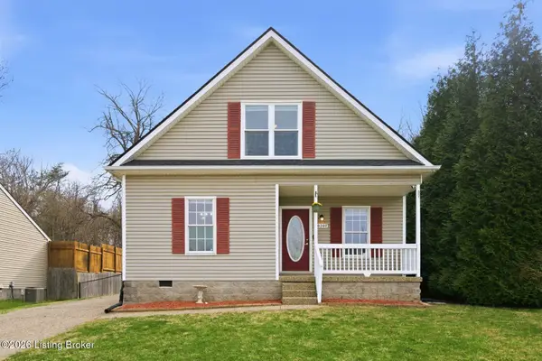 10207 Park Lake Dr, Louisville, KY 40229