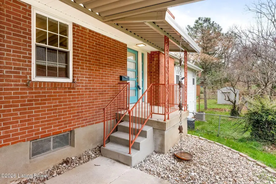 215 Blackburn Ave, Louisville, KY 40206 - #3