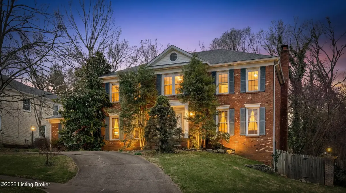 2406 Phoenix Hill Dr, Louisville, KY 40207 - #1