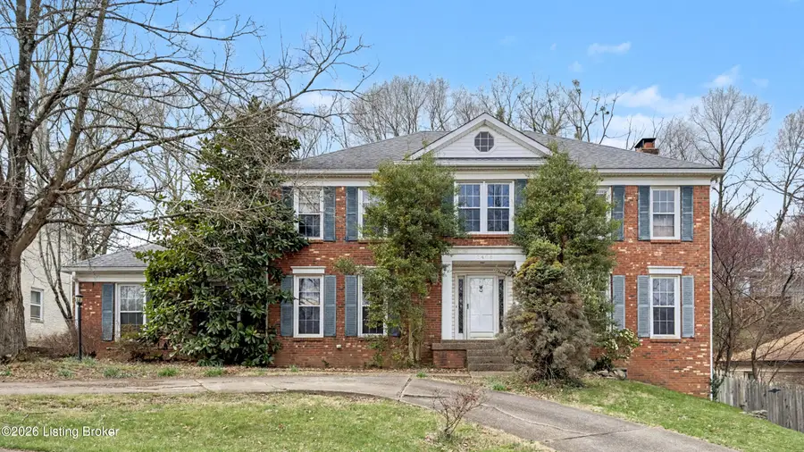 2406 Phoenix Hill Dr, Louisville, KY 40207 - #2