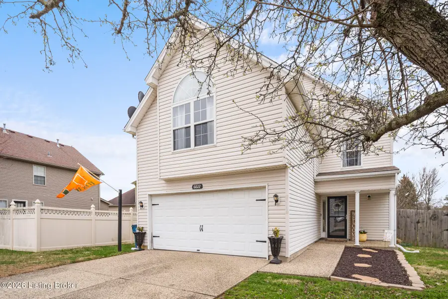 6822 Woodhaven Place Dr, Louisville, KY 40228 - #2