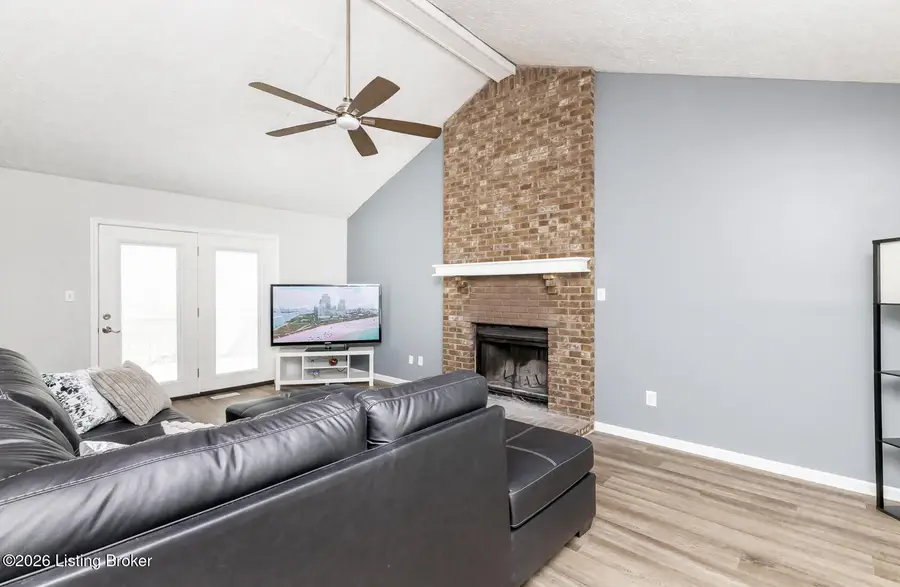 4322 Lochridge Pkwy, Jeffersontown, KY 40299 - #2