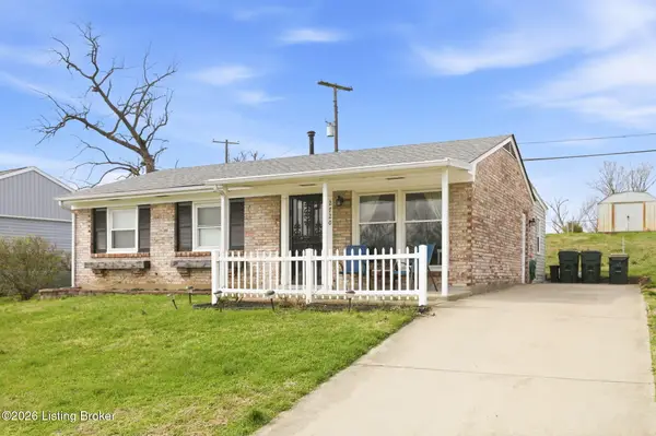 2720 Tregaron Ave, Jeffersontown, KY 40299