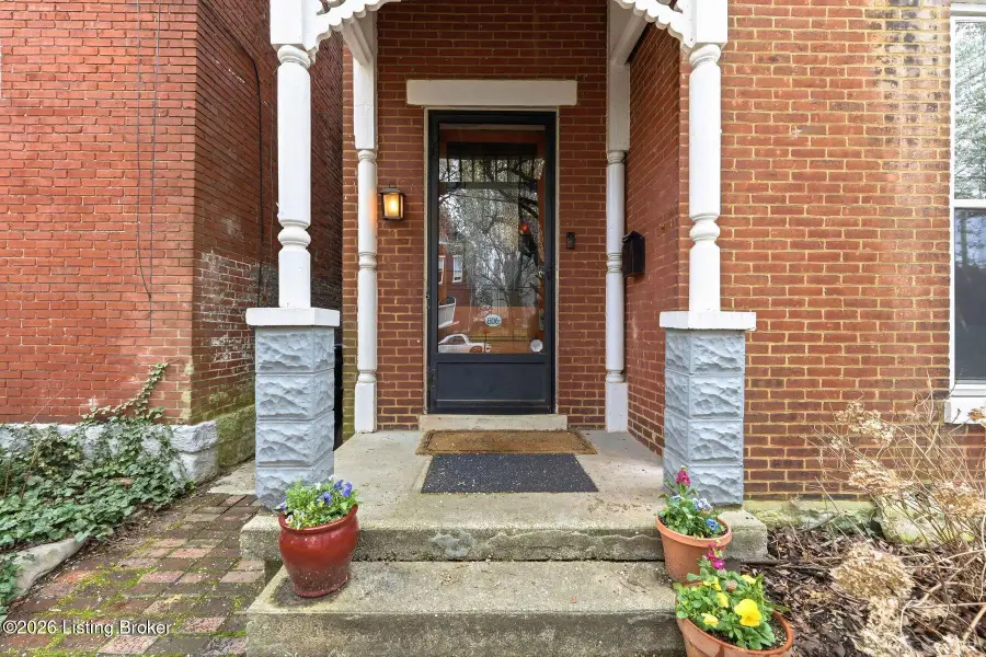 806 E Washington St, Louisville, KY 40206 - #2