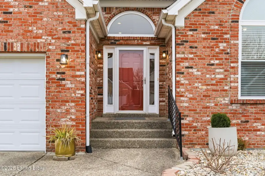 7005 Ridge Farm Ct, Louisville, KY 40291 - #2