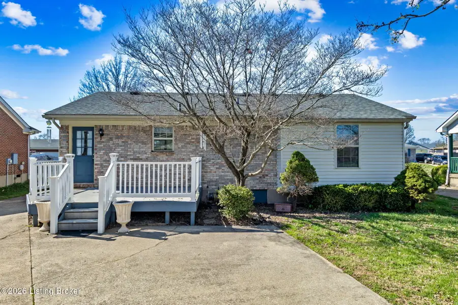 11007 Youngtown Dr, Louisville, KY 40272 - #3