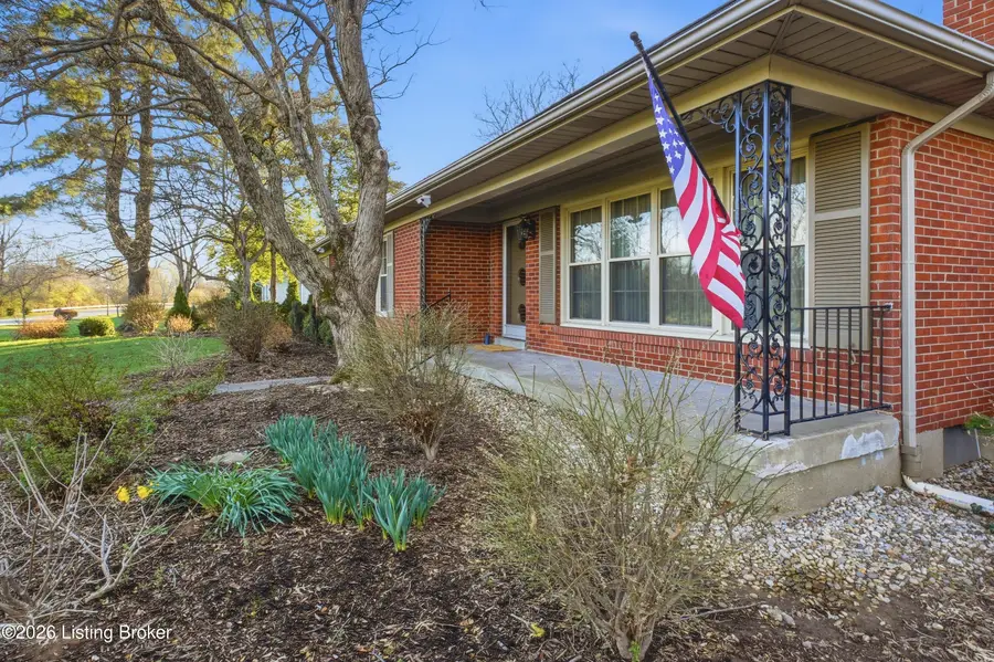 6312 Limewood Cir, Louisville, KY 40222 - #3