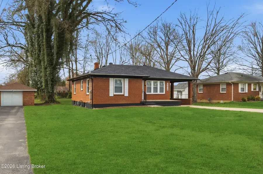 3218 Bridwell Dr, Louisville, KY 40216 - #2