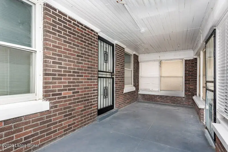 335 Glendora Ave, Louisville, KY 40212 - #2